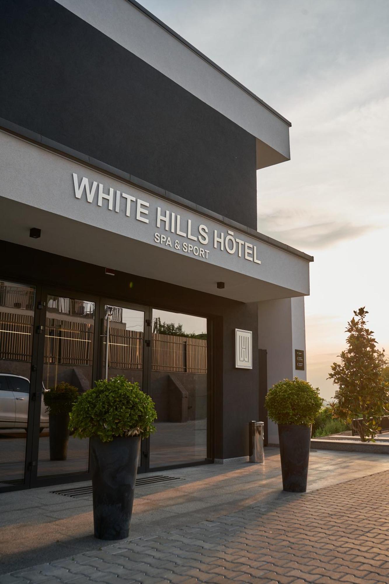 White Hills Hotel Spa&Sport Uschhorod Exterior foto